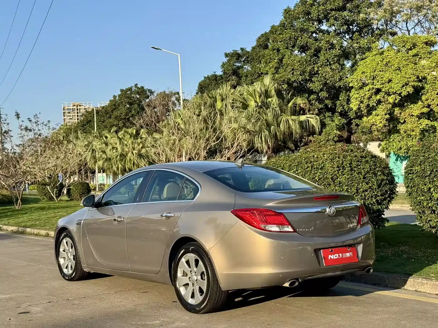 Buick Regal 2012 Model 2.0L Luxury фото 9