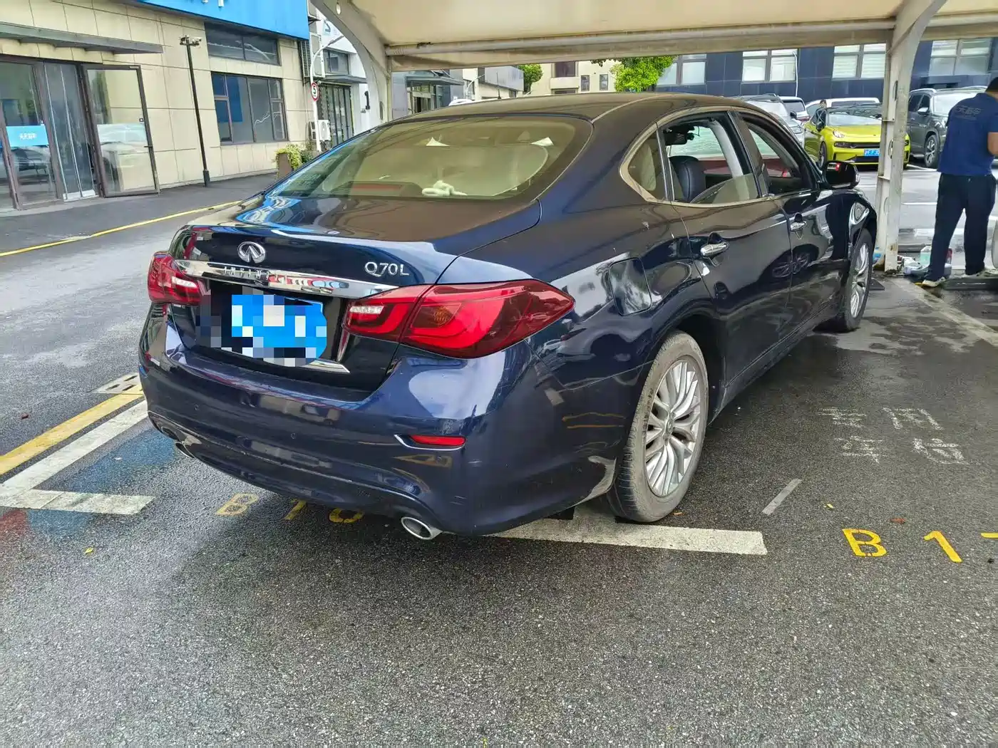 Infiniti Q70 2018 2017 Q70L 2.5L Enjoyment Edition