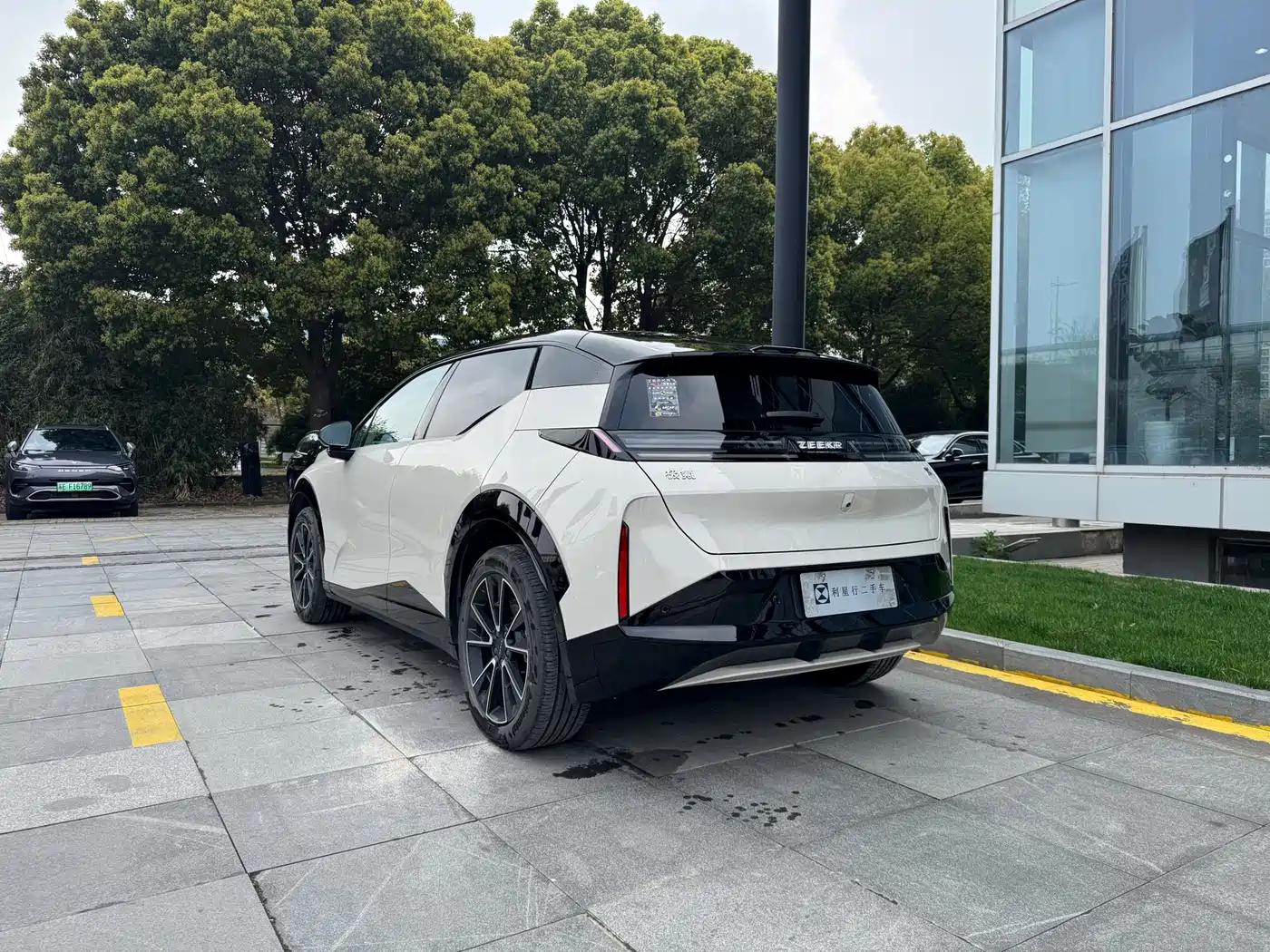 ZEEKR EXTREME KRYPTON X