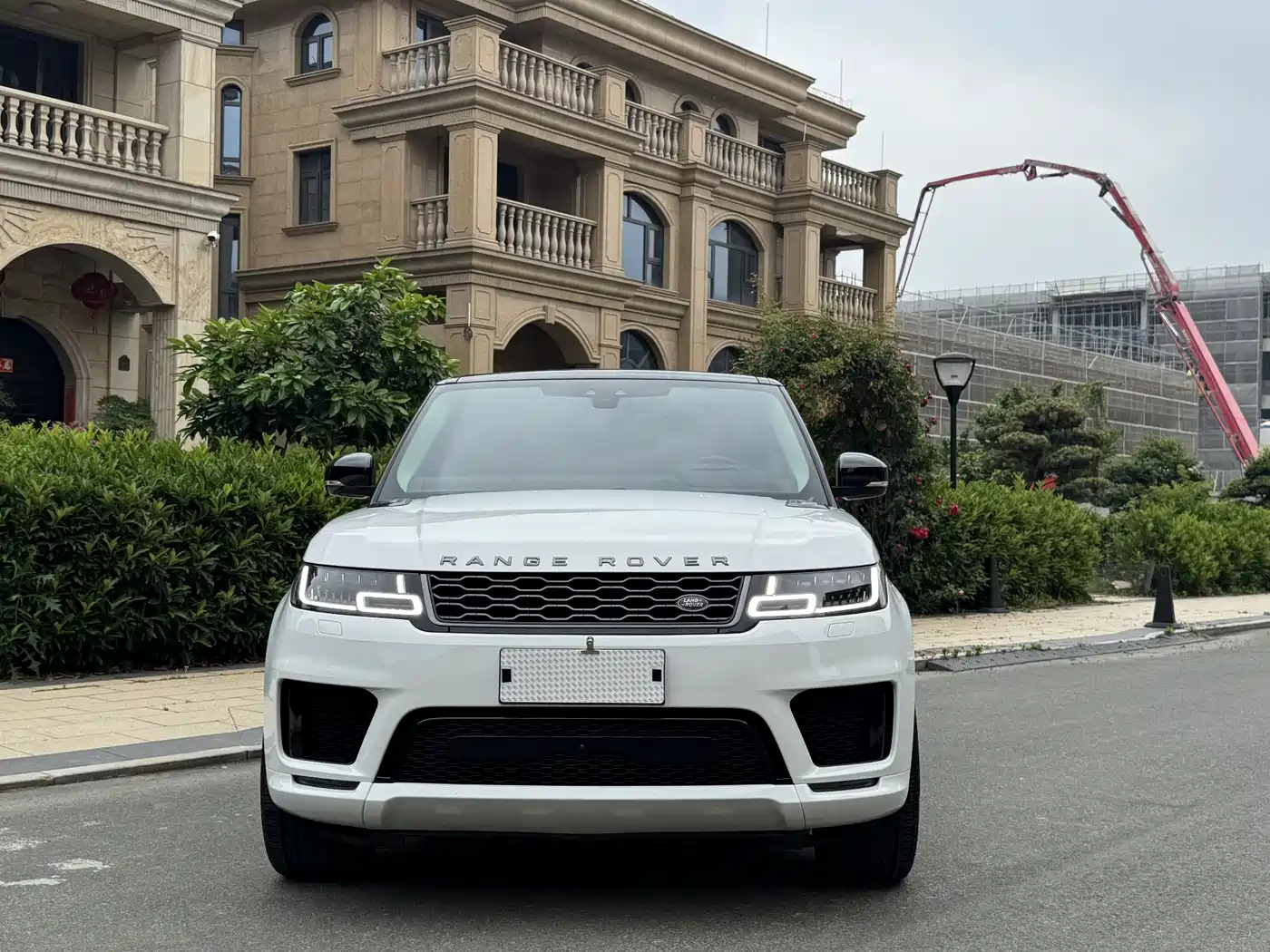 Land Rover Range Rover Sport 2020 3.0 L6 HSE DYNAMIC фото 2