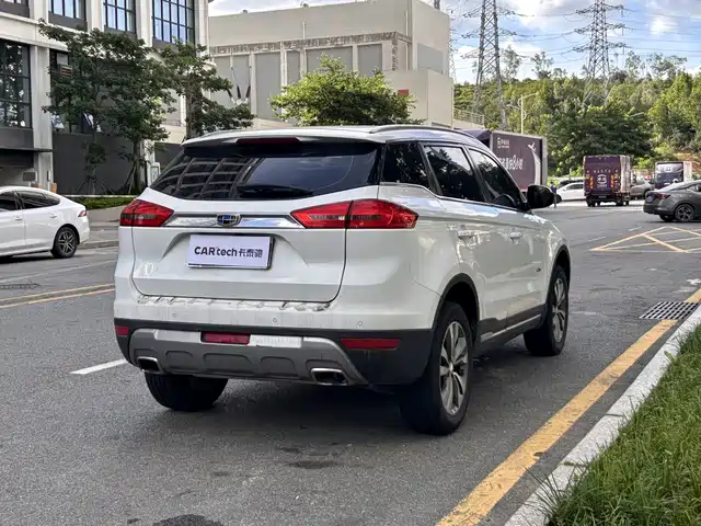 Geely Boyue 2016 1.8TD Auto Smart Connection — фото 4