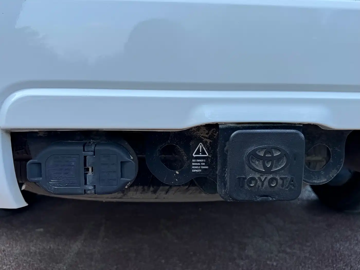 Toyota Sequoia 2010 5.7 Platinum Edition фото 10