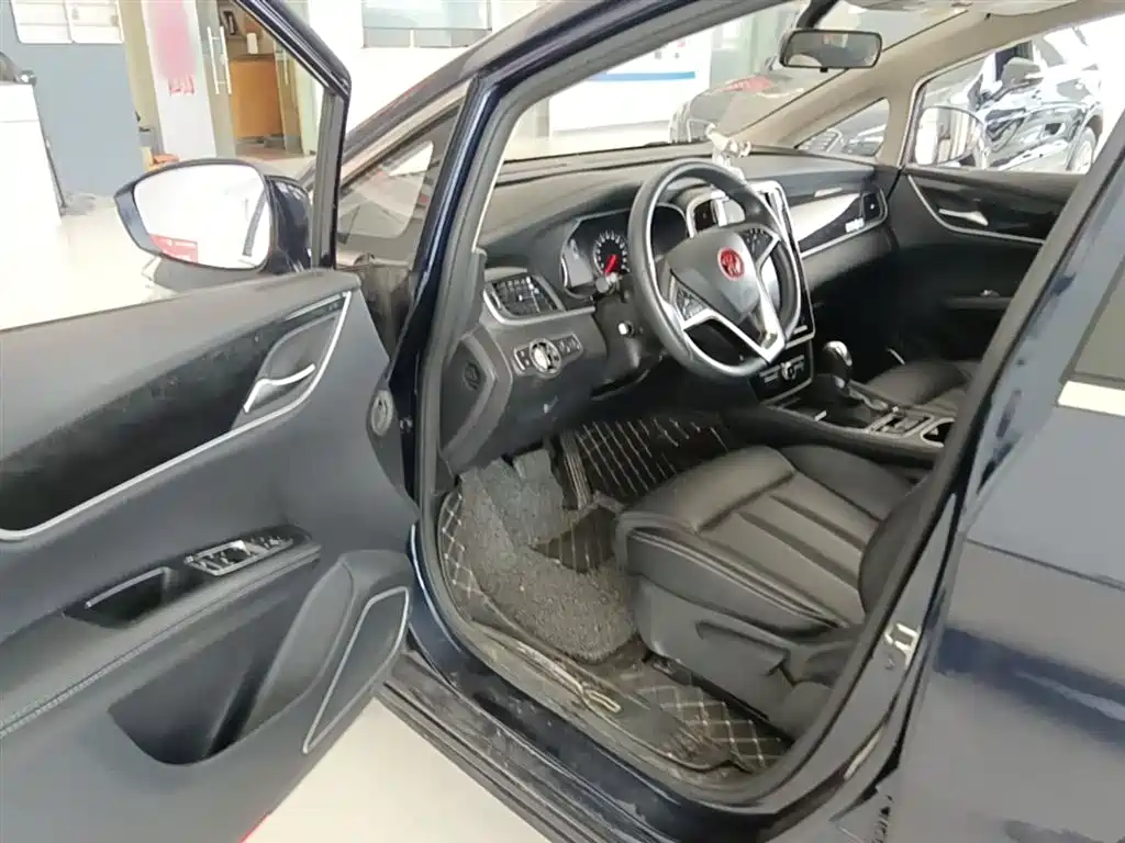 BYD Song MAX 2018 1.5T Auto Smart Connected Elite 6-Seater фото 16