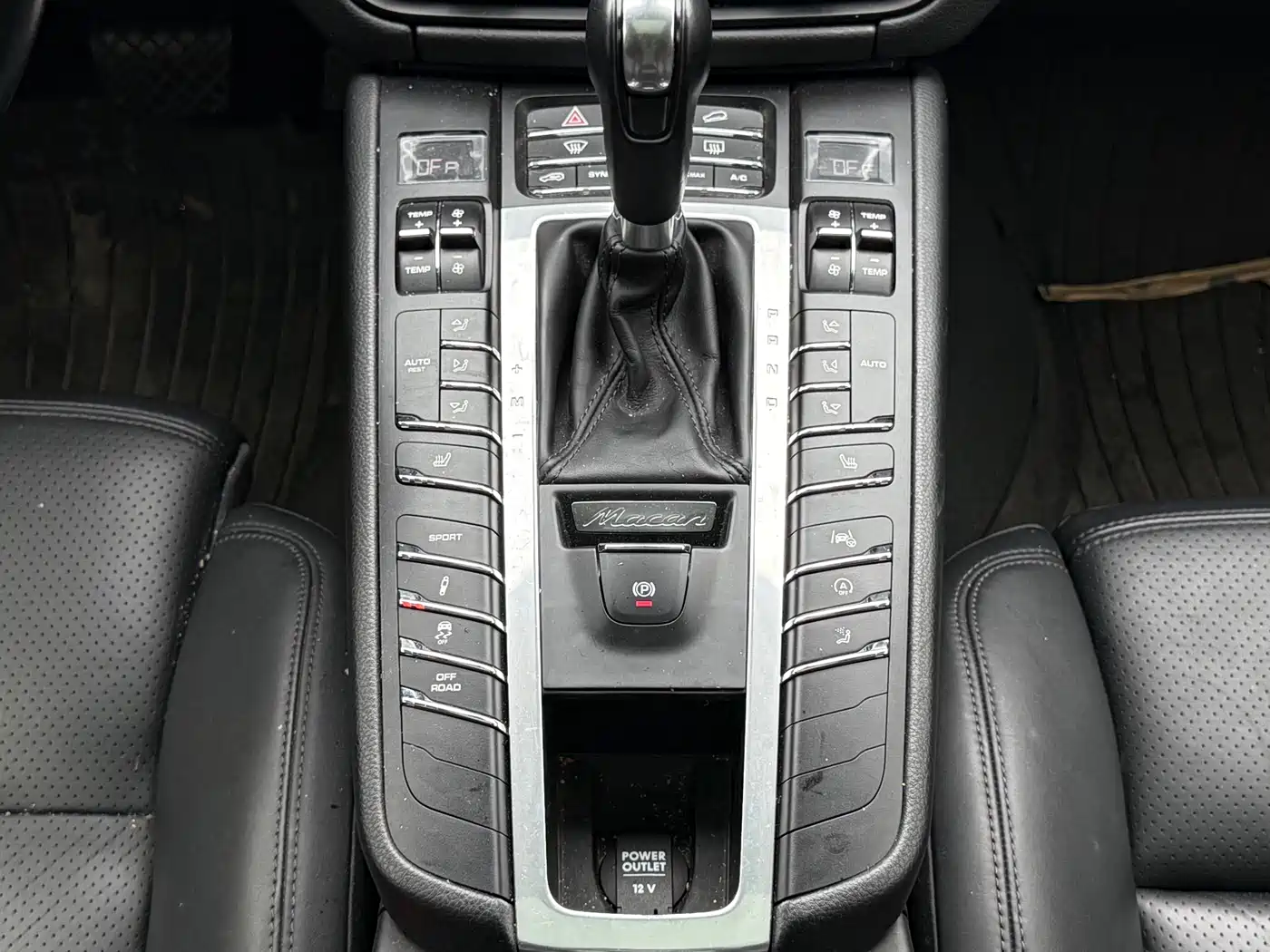 Porsche Macan 2018 Macan 2.0T фото 19