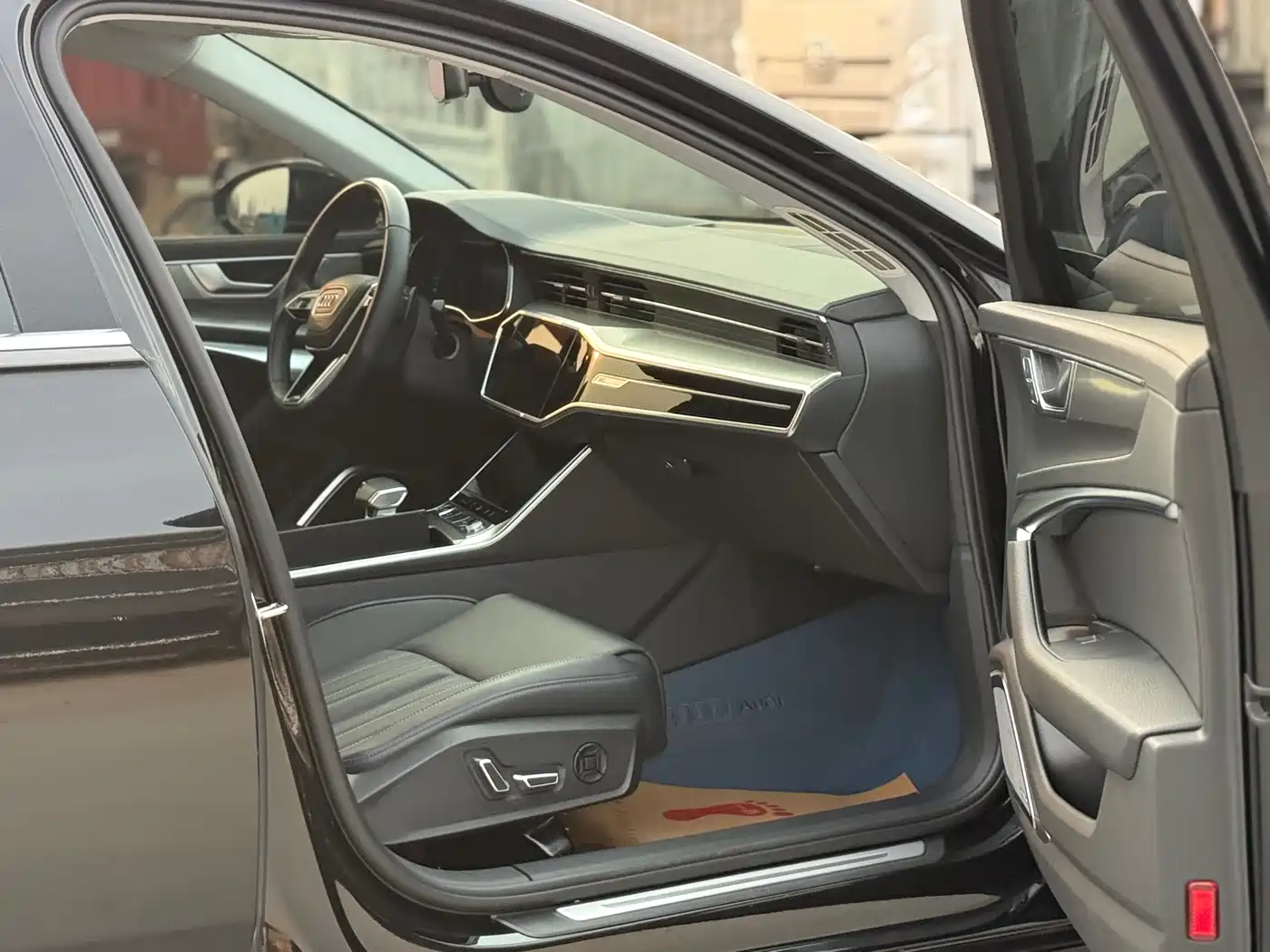 Audi A6L 2024 40 TFSI Luxury Elegance фото 7