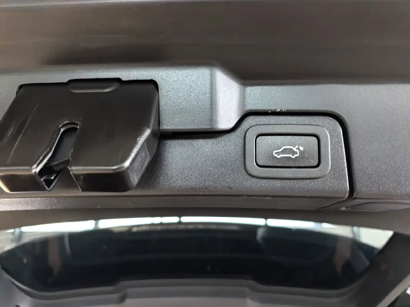 Land Rover Range Rover Evoque (Import) 2015 2015 2.0T 5-door Dynamic Edition