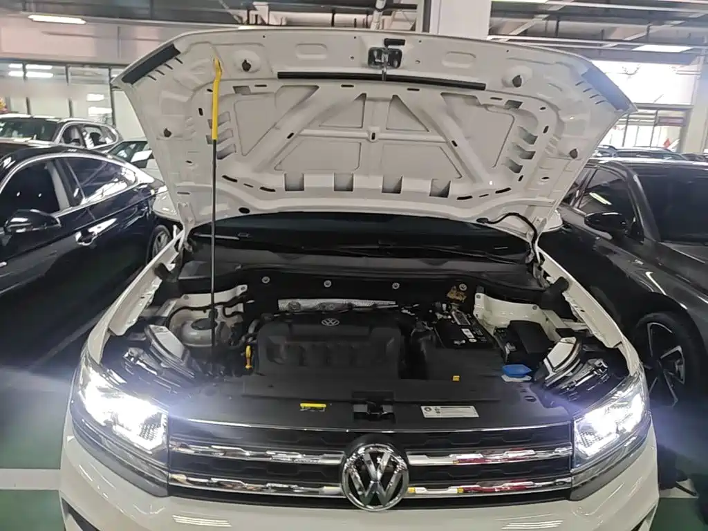 Фото 20 - Volkswagen Tharu