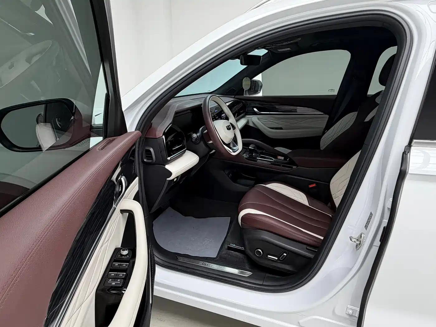GEELY XINGYUE L
