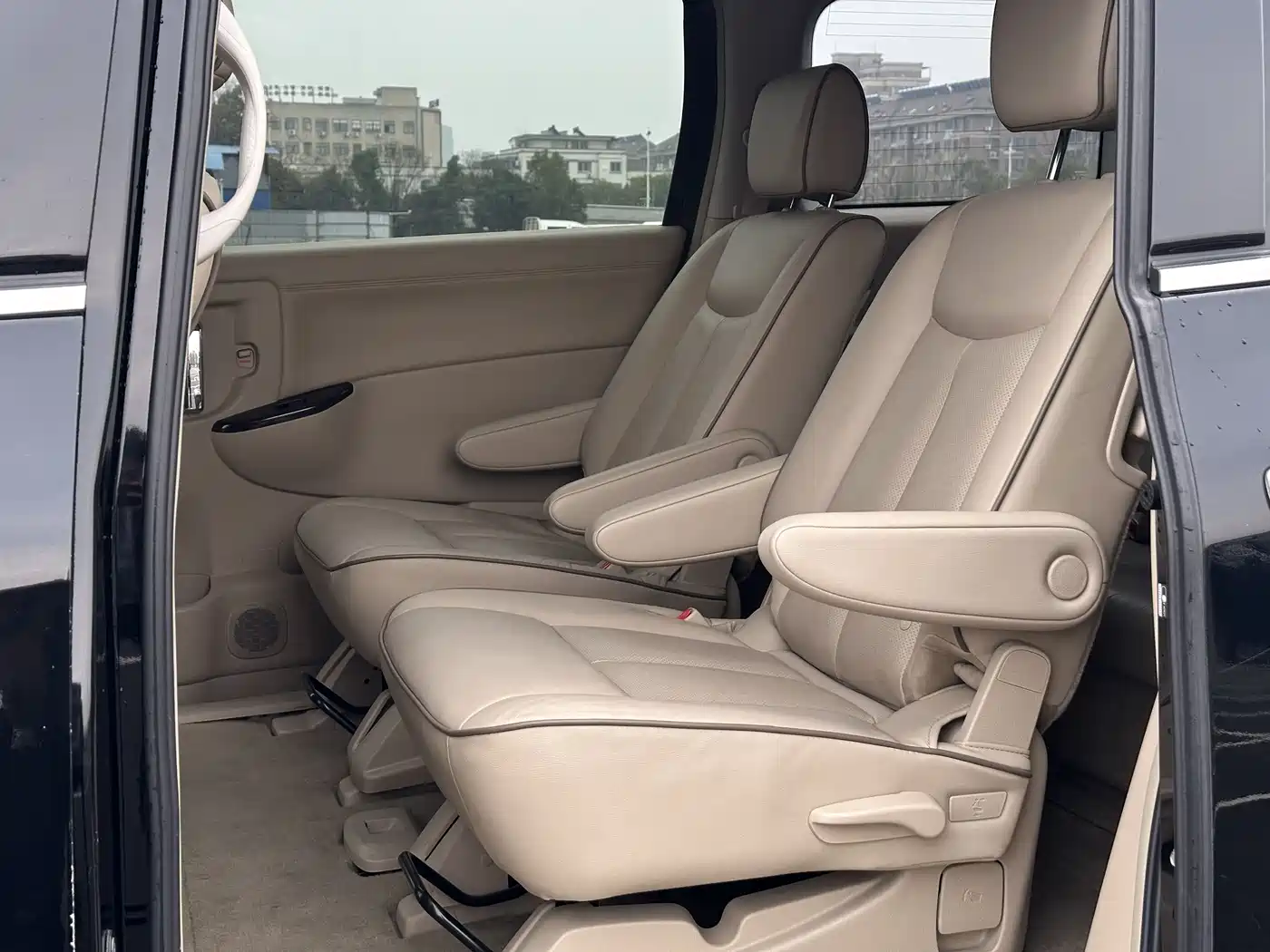 Nissan Quest 2016 2015 3.5L SL