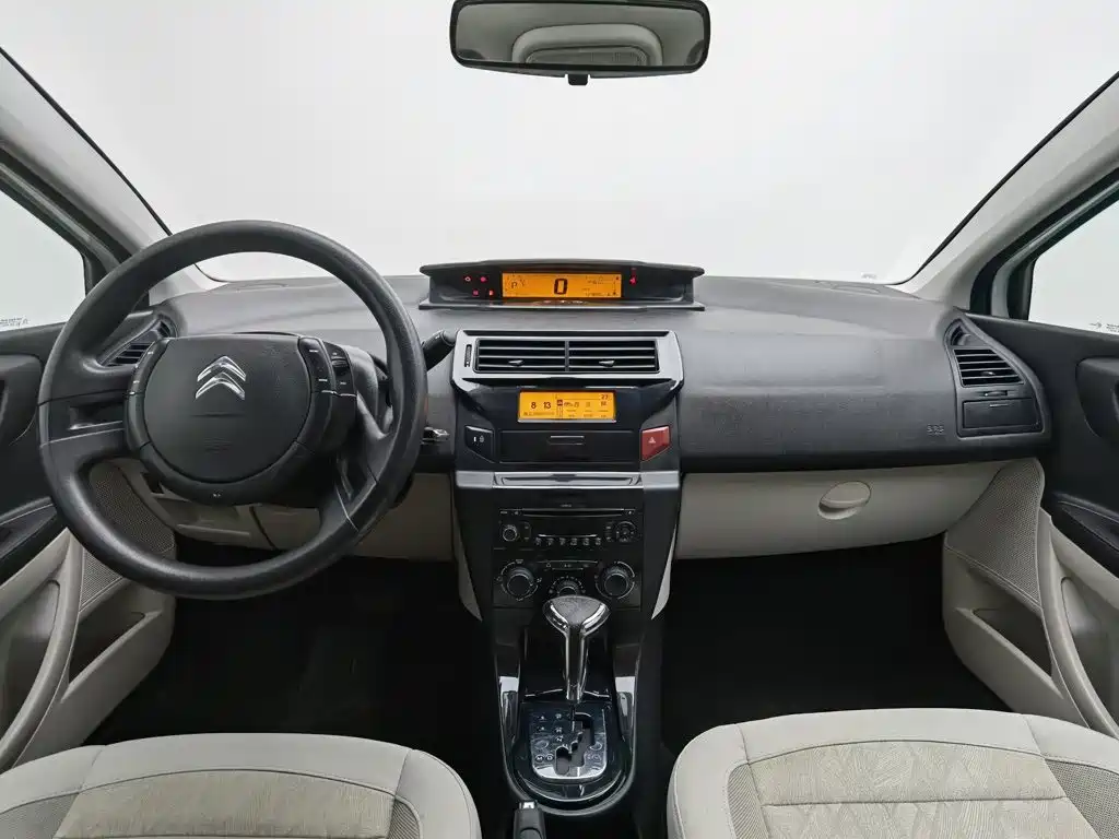 Photo 5 - Citroën C-Quatre