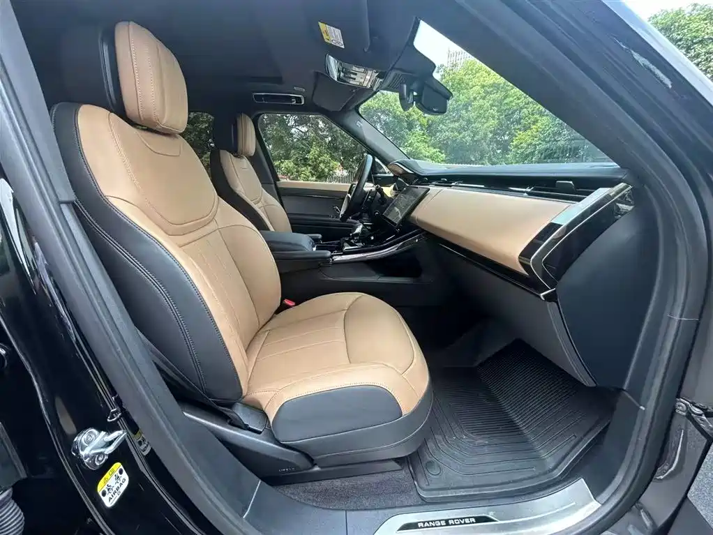 Land Rover Range Rover Sport фото 15