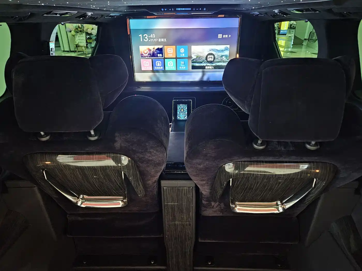 Toyota Alphard 2019 Hybrid 2.5L Premium Edition фото 19