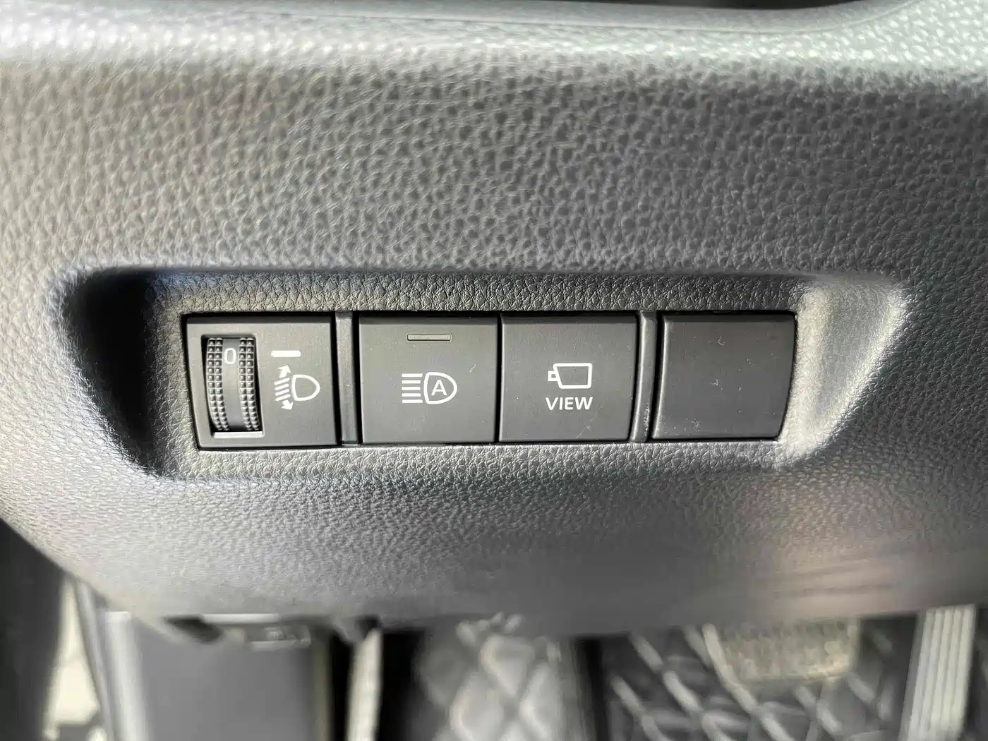 Toyota RAV4 Rongfang 2021 2.0L CVT 2WD Trend фото 10