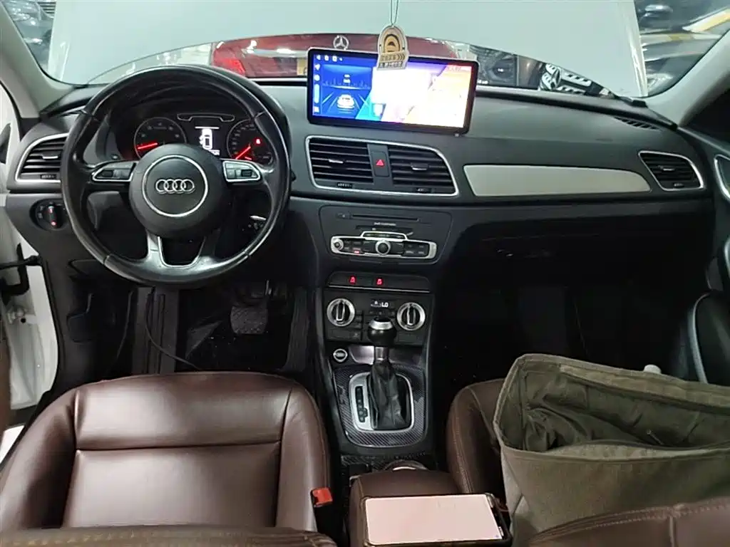 Audi Q3 2015 30 TFSI Progressive фото 10