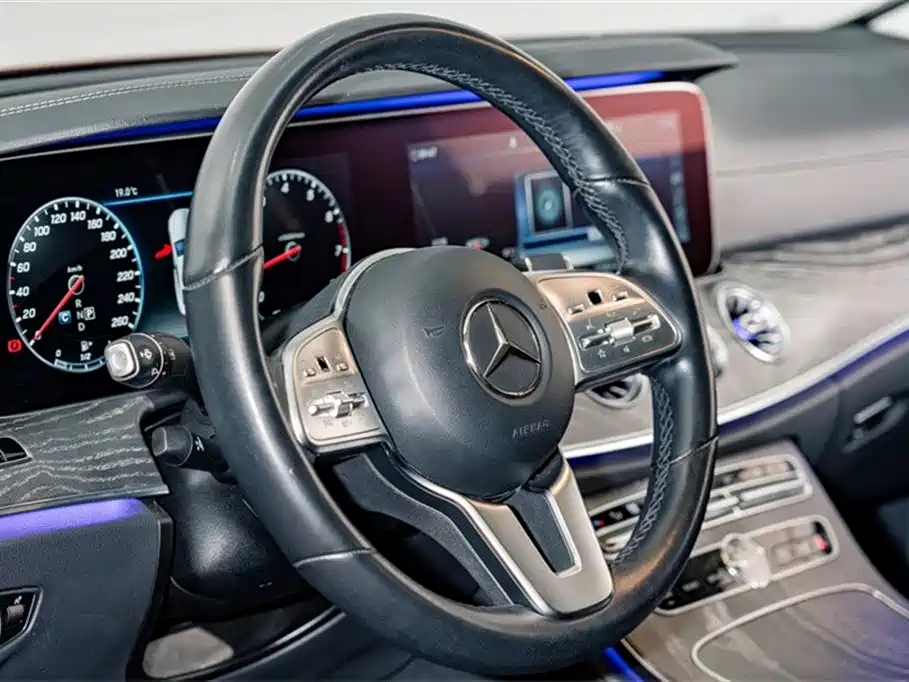 Mercedes-Benz CLS 2020 CLS 300 Luxury фото 10