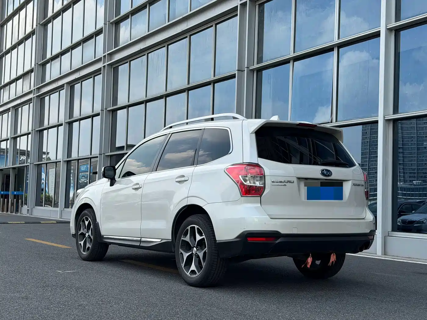 Photo 4 - Subaru Forester