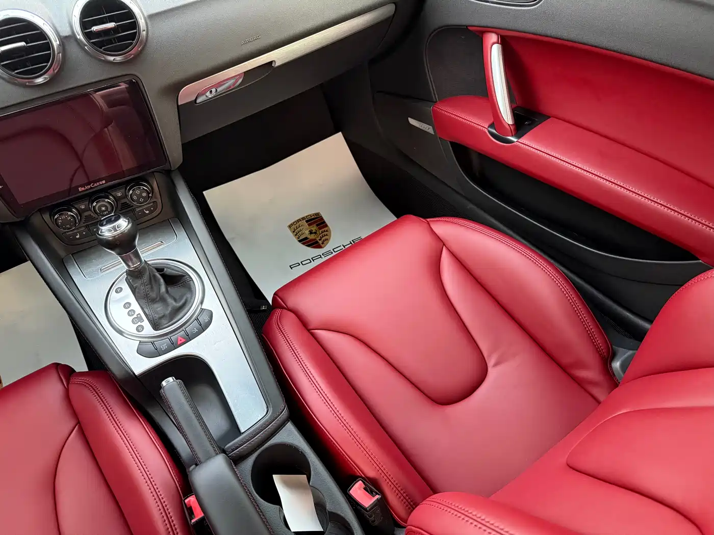 Audi TT 2010 TT 2.0TFSI Collector's Edition фото 16