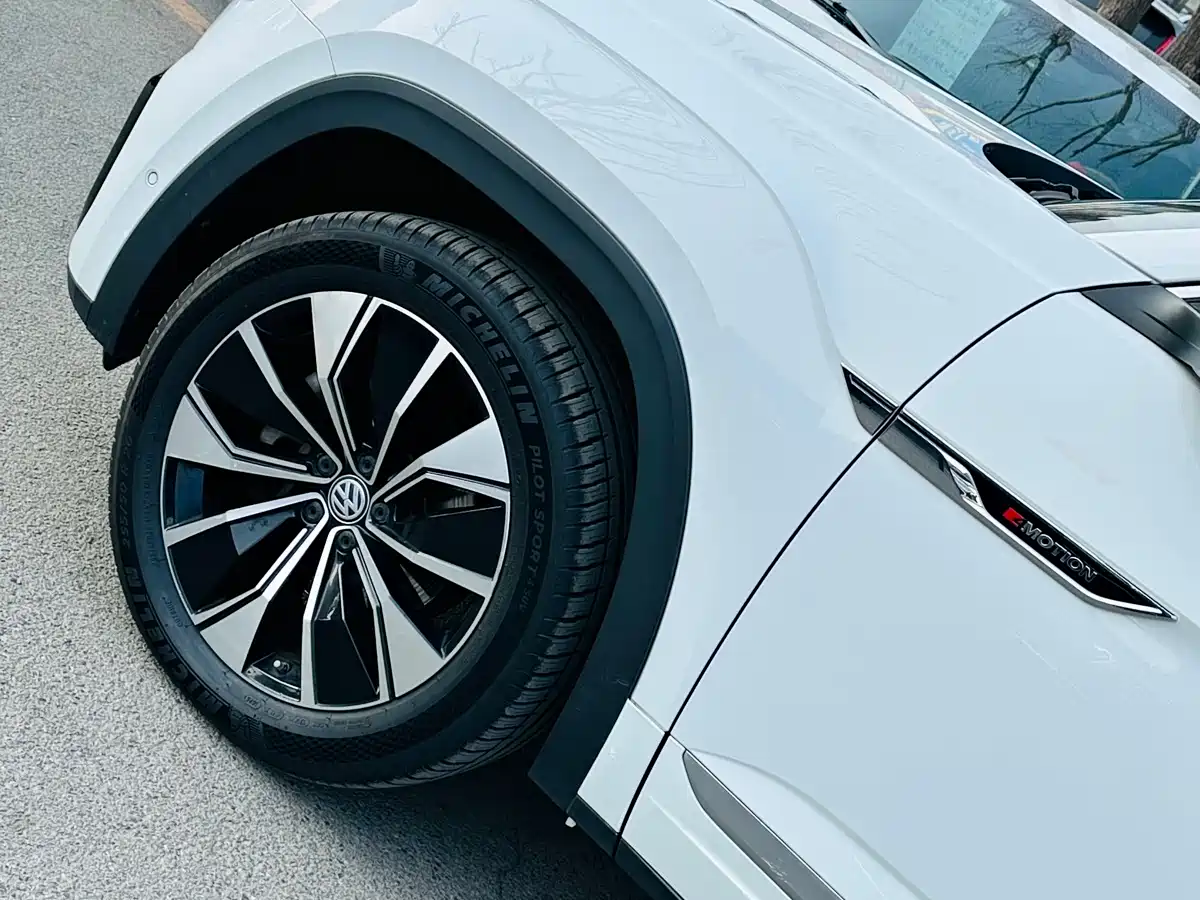 Volkswagen Teramont 2020 Teramont X 530 V6 4WD Premium Luxury фото 7