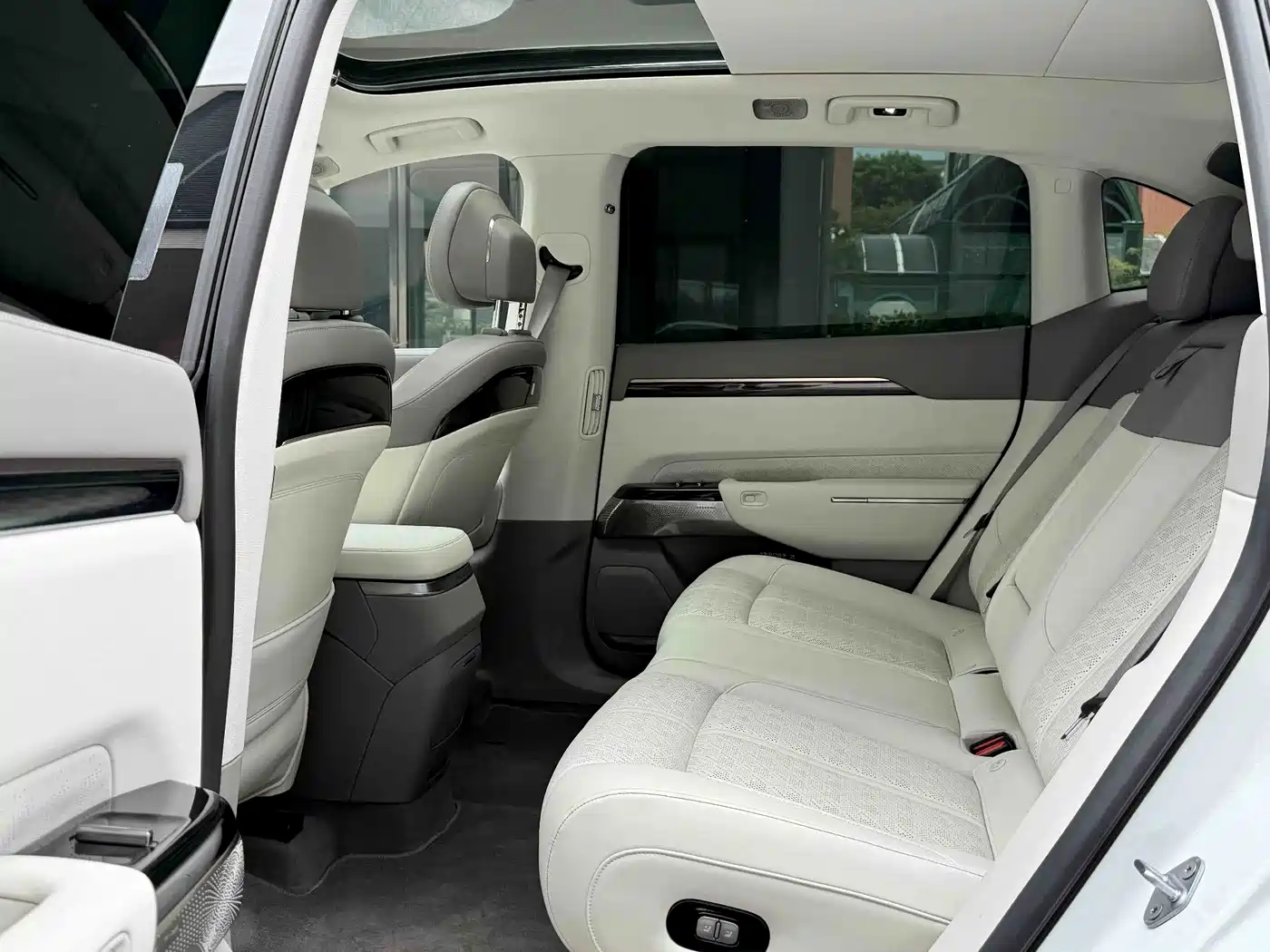 ZEEKR 7X 2025 2025 Model 75kWh RWD Smart Driving Edition