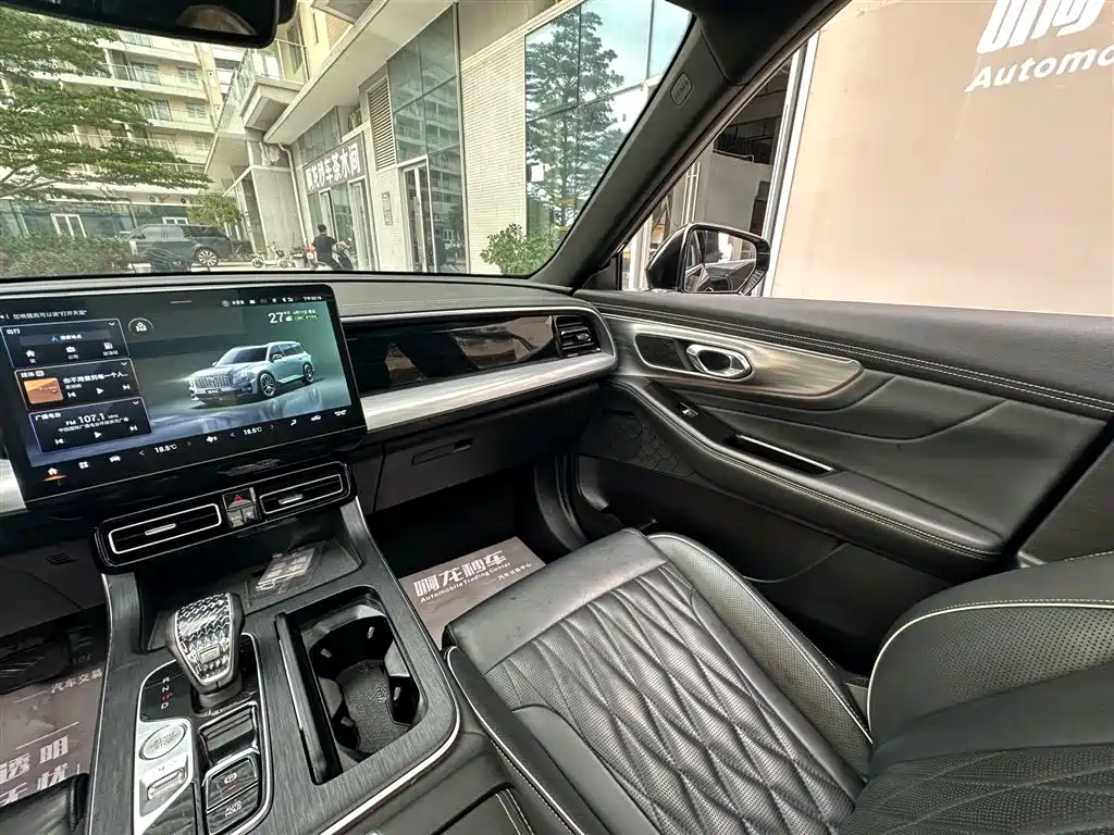 GAC Trumpchi Trumpchi GS8 2022 Pilot Series 2.0TGDI 2WD Luxury Smart Connect Edition (7-Seater) фото 25