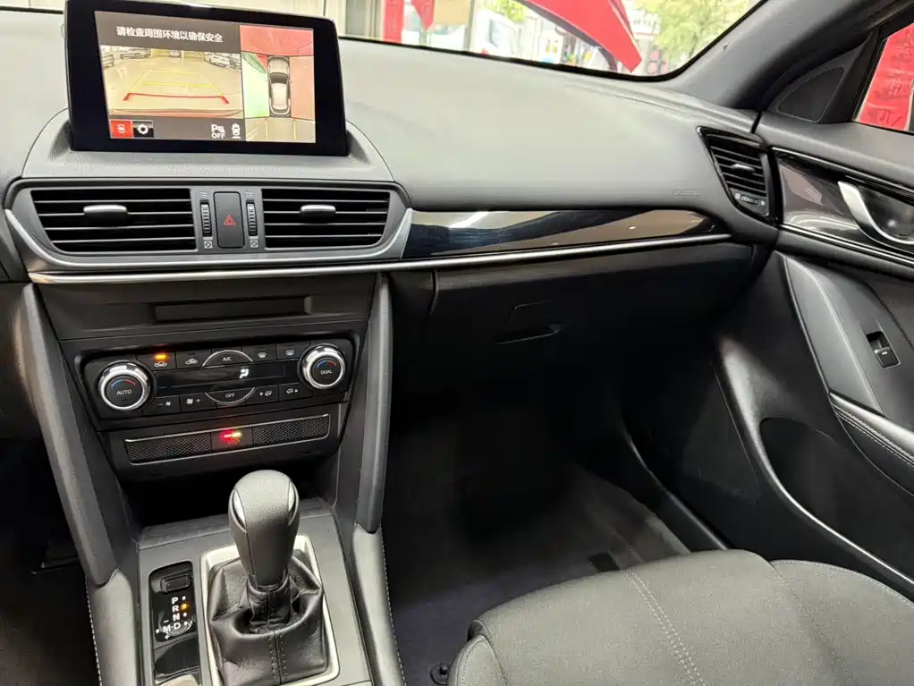 Mazda CX-4 2023 2021 2.0L Auto FWD Skyactiv Explorer Edition