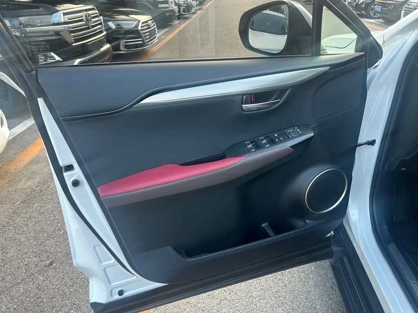 Фото 7 - Lexus NX