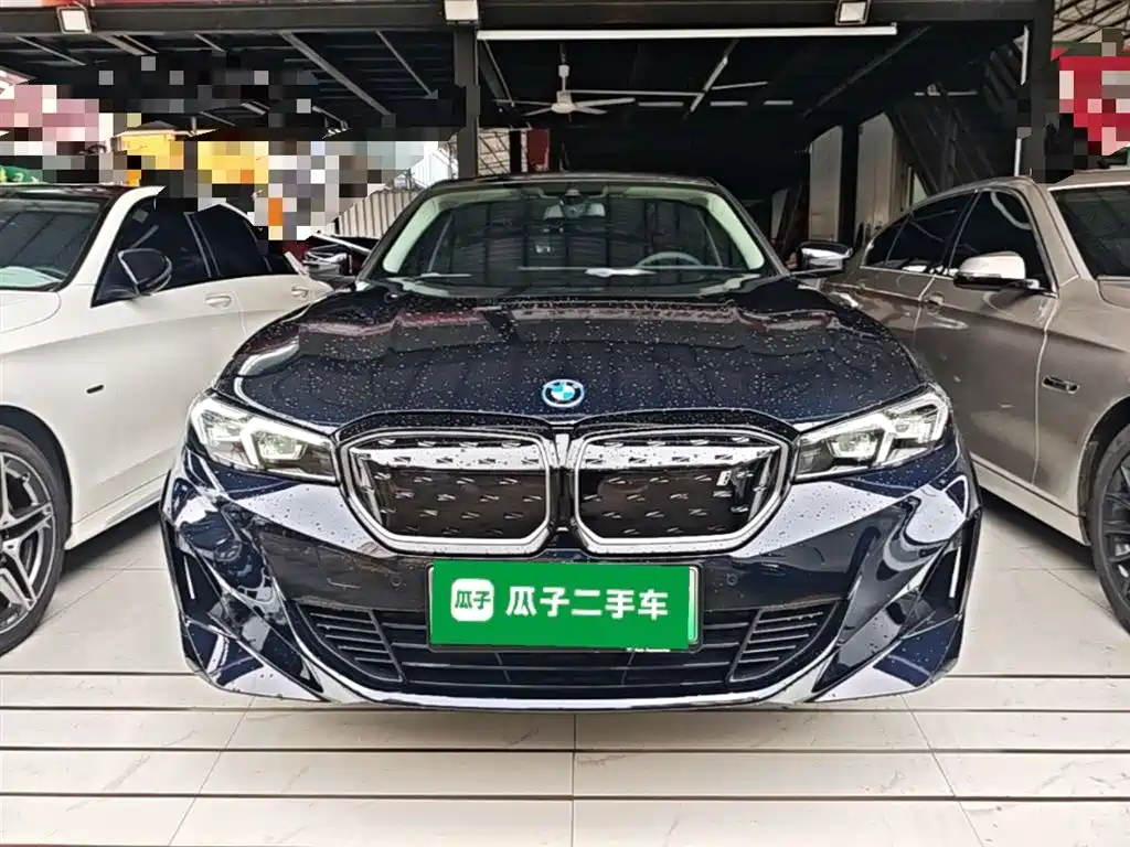 BMW i3 2024 eDrive 35 L фото 3