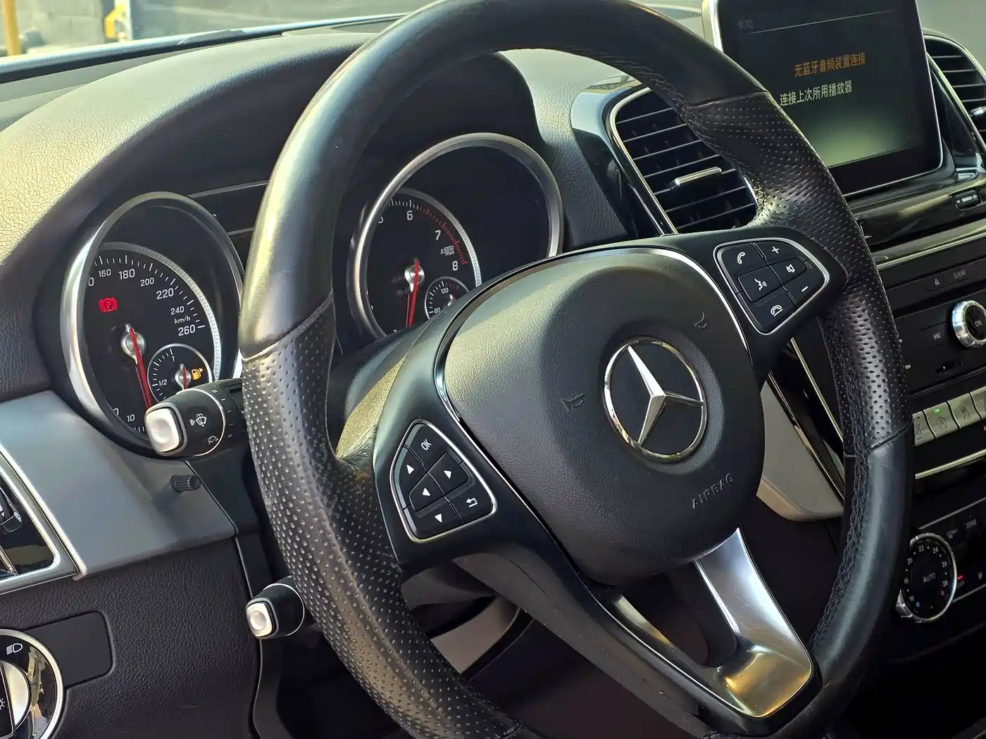 Mercedes-Benz GLE 2015 GLE 320 4MATIC фото 11