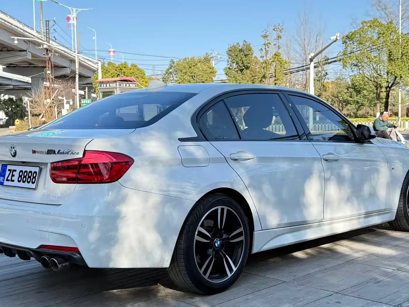 BMW 3 Series 2019 320Li M Luxury Package фото 5