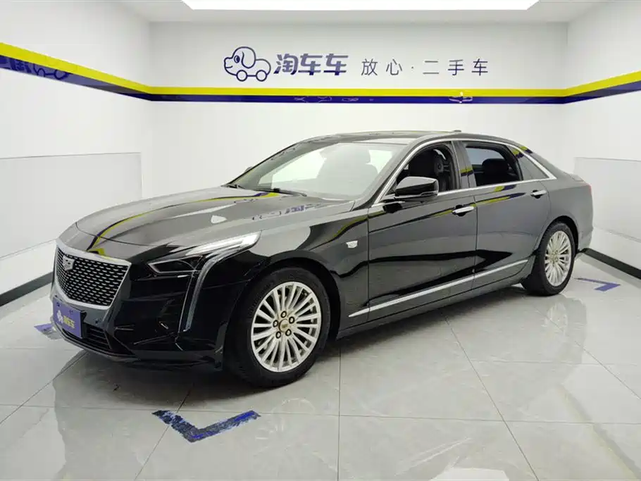 CADILLAC CT6