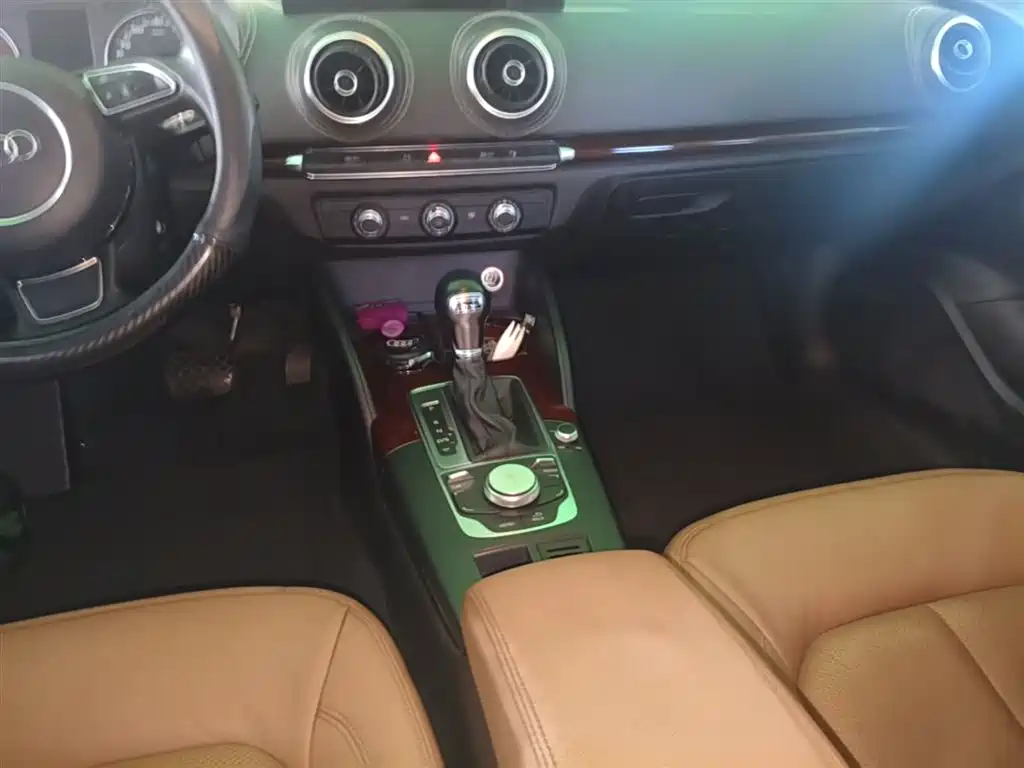 Audi A3 2014 Sportback 35 TFSI Automatic Fashion фото 14