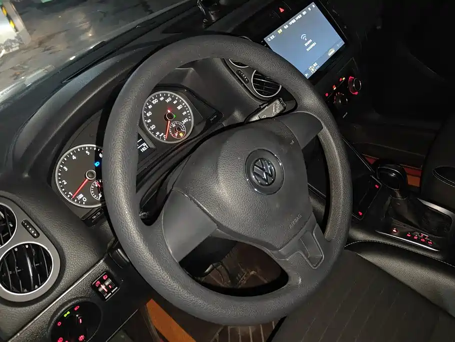 Volkswagen Tiguan 2017 300TSI Automatic 2WD Silk Road Fashion Edition фото 15