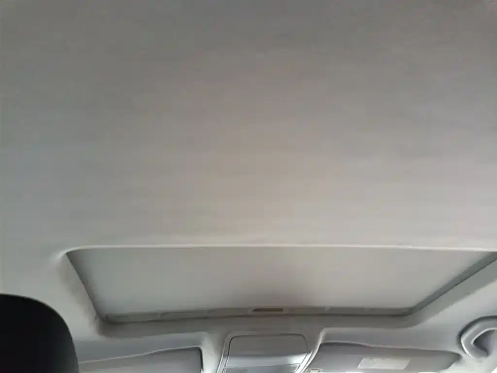 Volkswagen Sagitar 2017 180TSI Auto Exclusive Edition фото 18