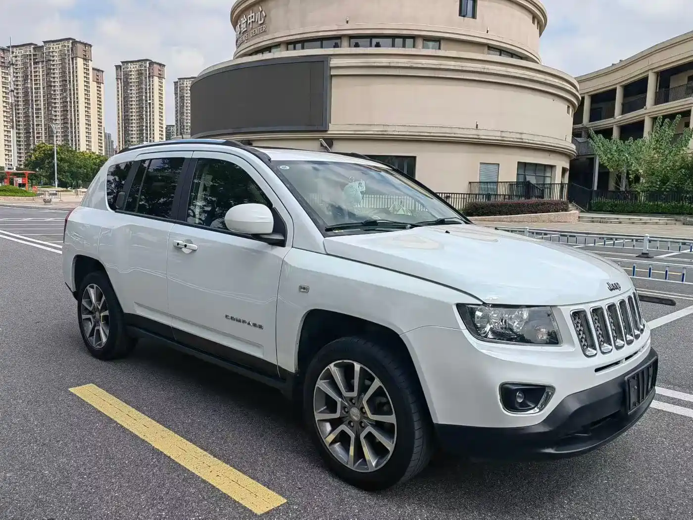 2015 Jeep Compass (Import)