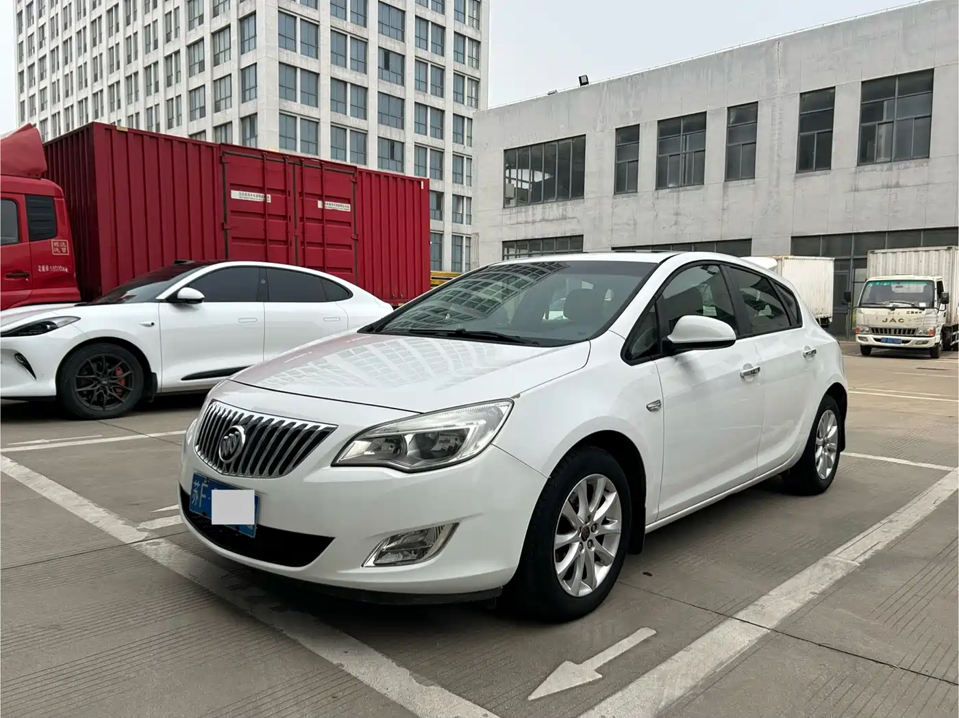 Buick Excelle 2013 Model XT 1.6L Automatic Fashion фото 2