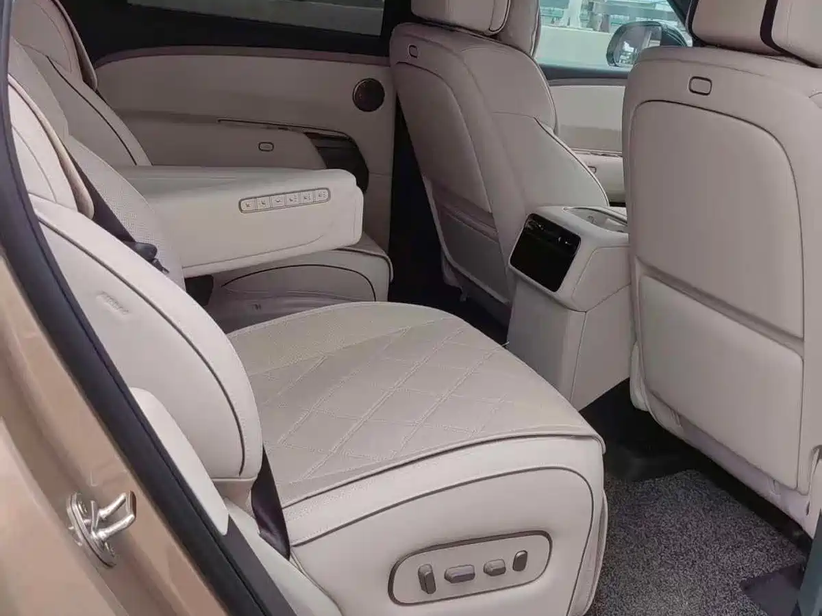 2026 Li Auto Li Xiang L9