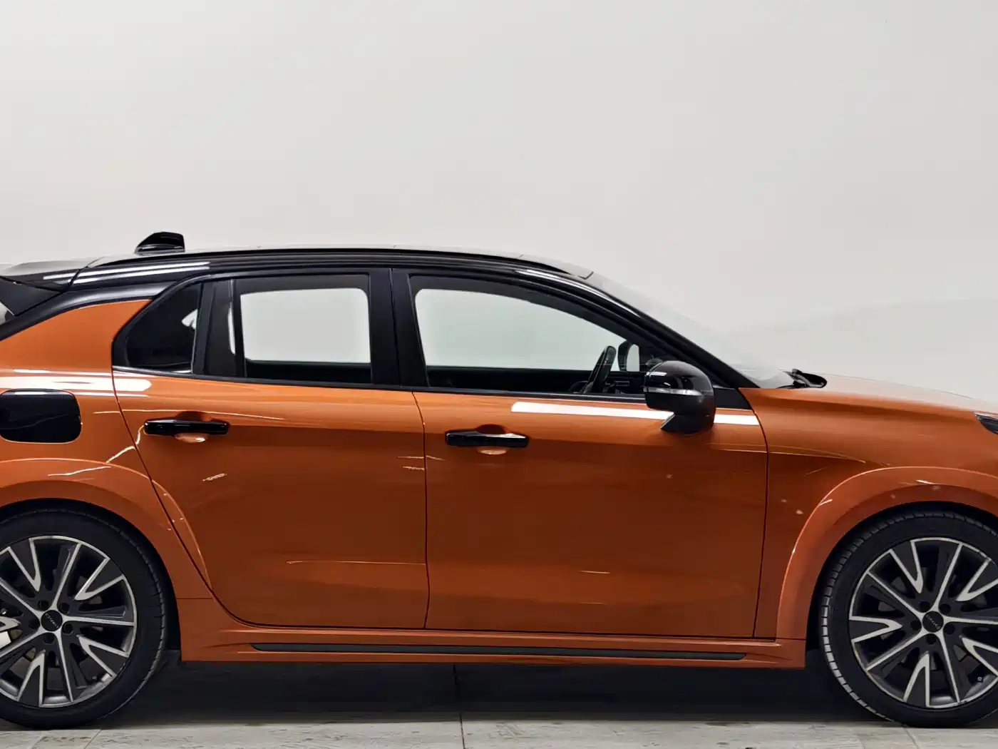 Lynk & Co 02 Hatchback 2022 2021 2.0TD Halo