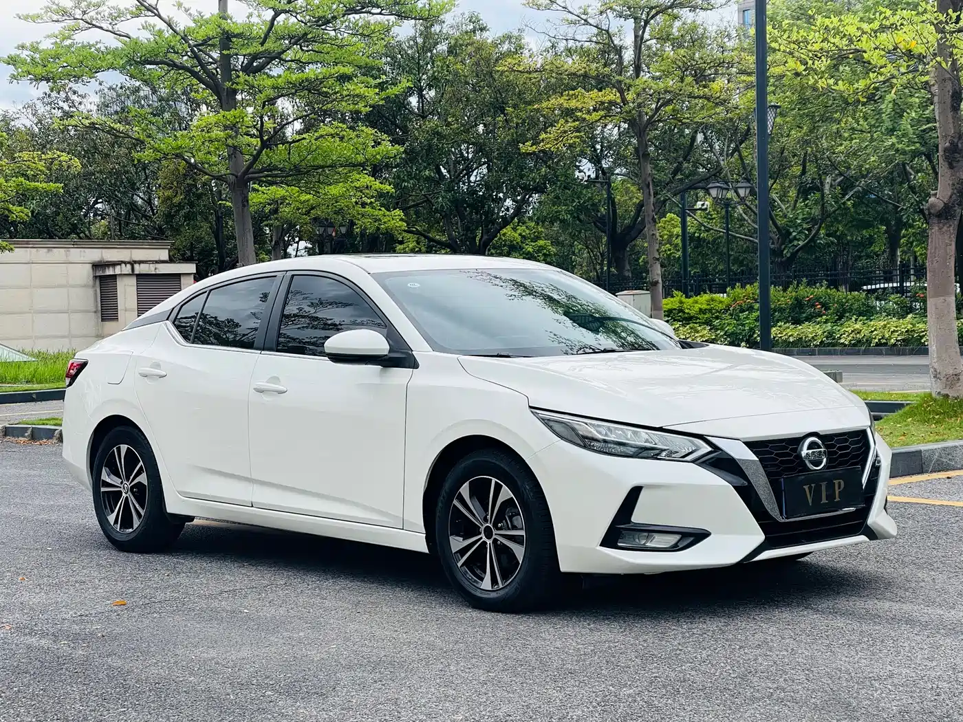 Nissan SYLPHY, миниатюра 3
