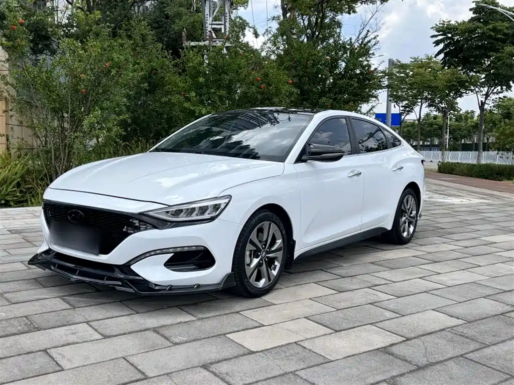 Hyundai Fista 2019 280TGDi Sport Edition China VI фото 4