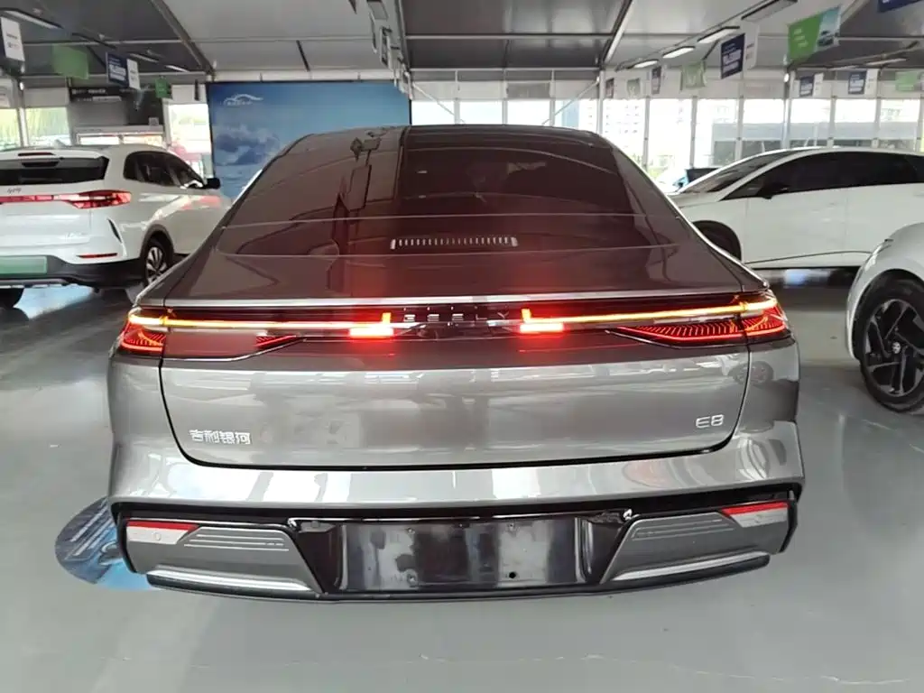 Geely Galaxy Galaxy E8 2024 2024 665km RWD Starship Voyager Edition
