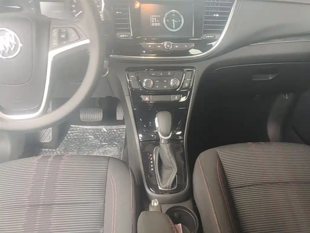 Buick Encore 2018 18T Automatic 2WD Urban Leading фото 14