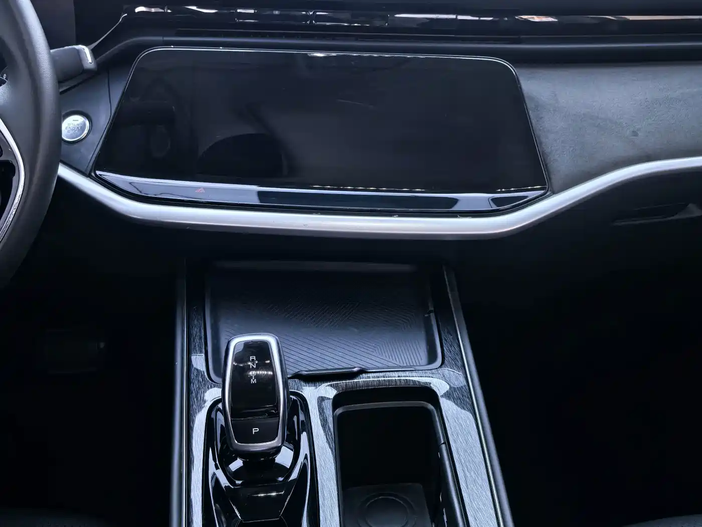 Dongfeng Aeolus Yixuan MAX 2022 2022 1.5T Ultra Cool Dad Edition