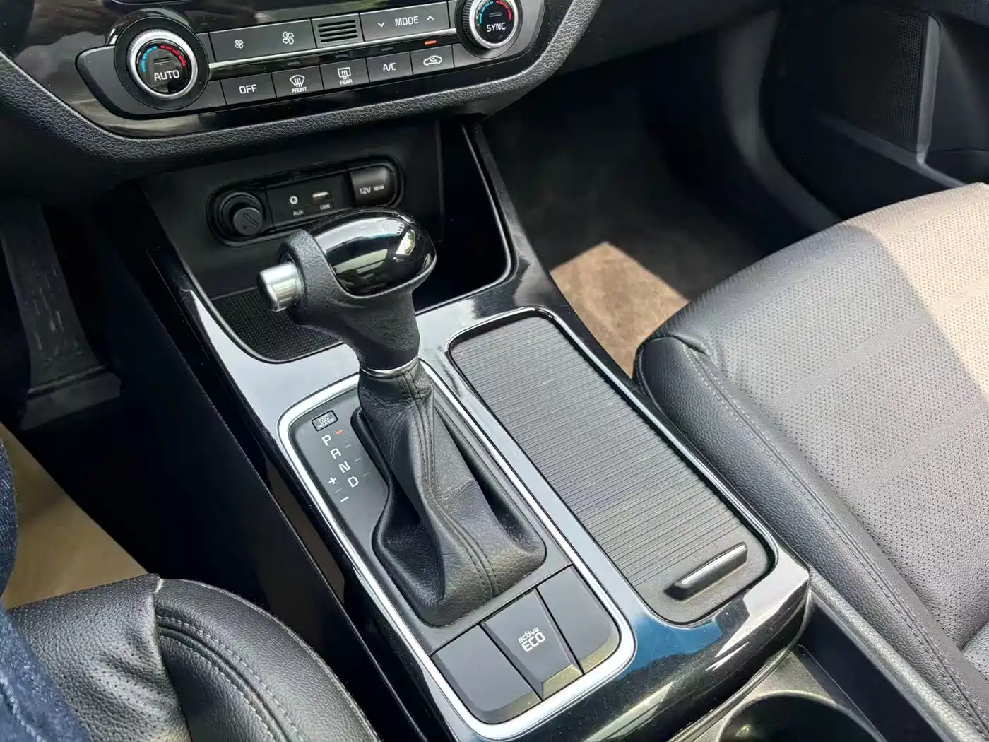 Kia K4 2015 1.8L Automatic GLS Special фото 10