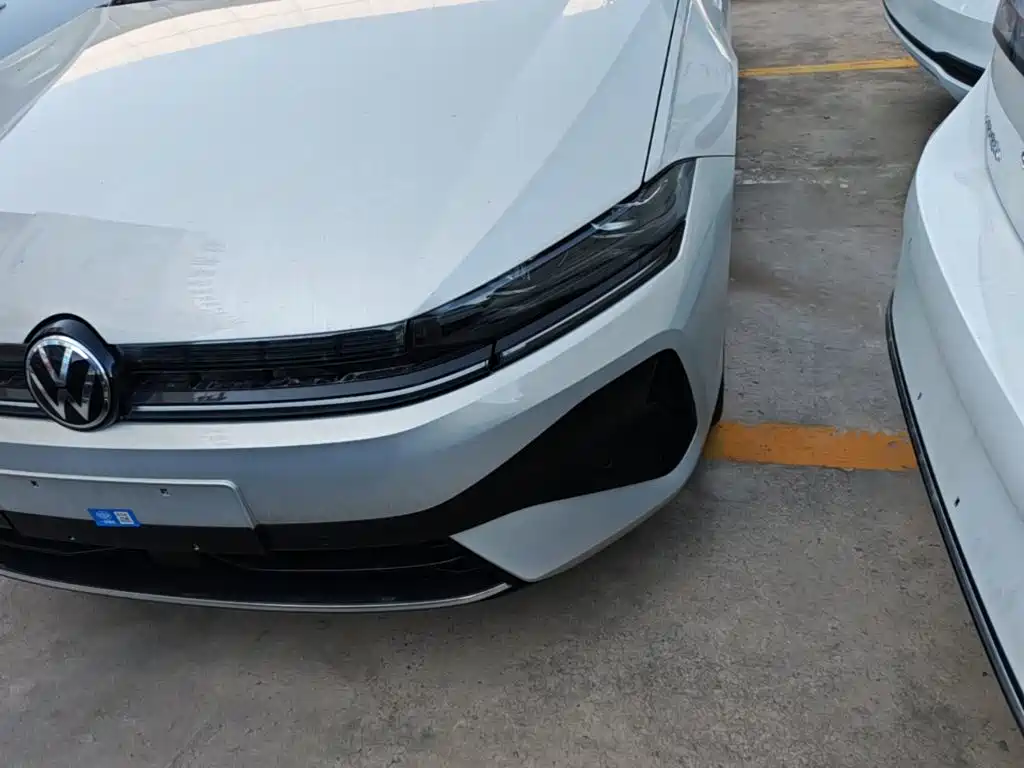 Volkswagen Sagitar 2026 2025 300TSI DSG High-end Model
