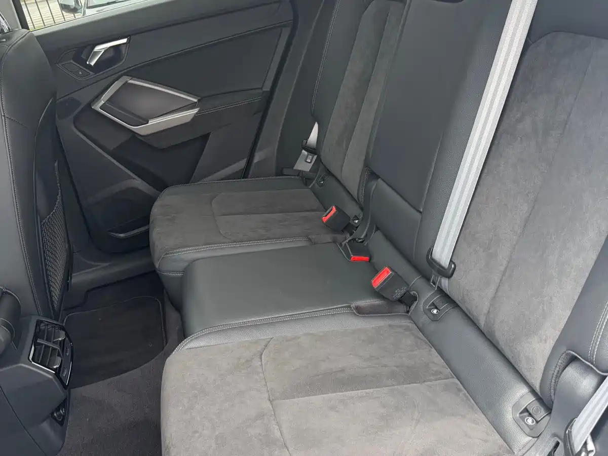 Audi Q3 2020 35 TFSI Fashion Dynamic фото 13