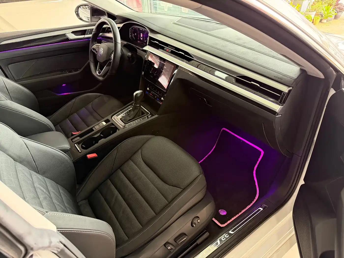 Volkswagen FAW-Volkswagen CC 2021 380TSI Eye-catching Edition фото 11