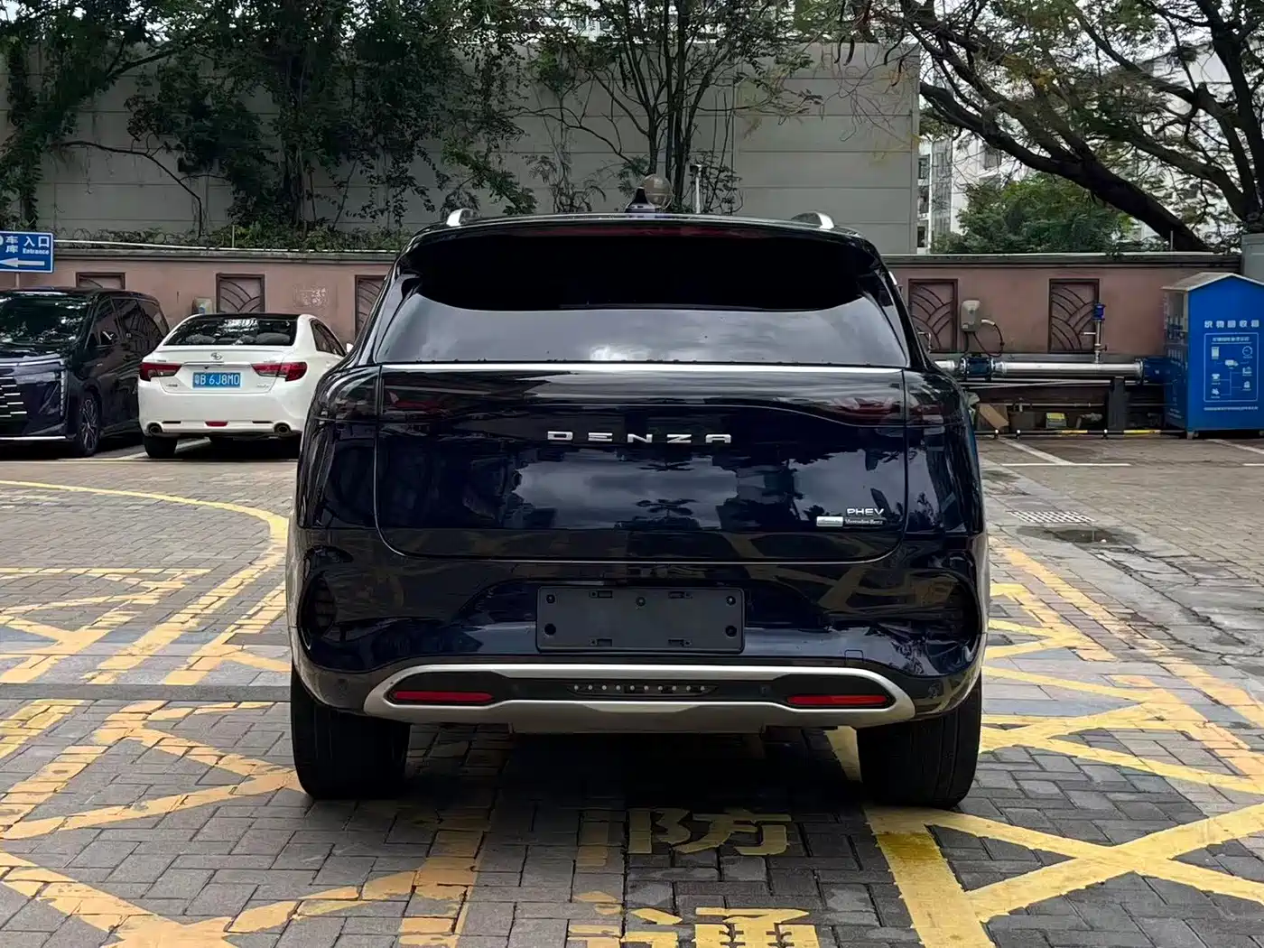 Denza X 2020 Model PHEV Flagship Edition фото 10