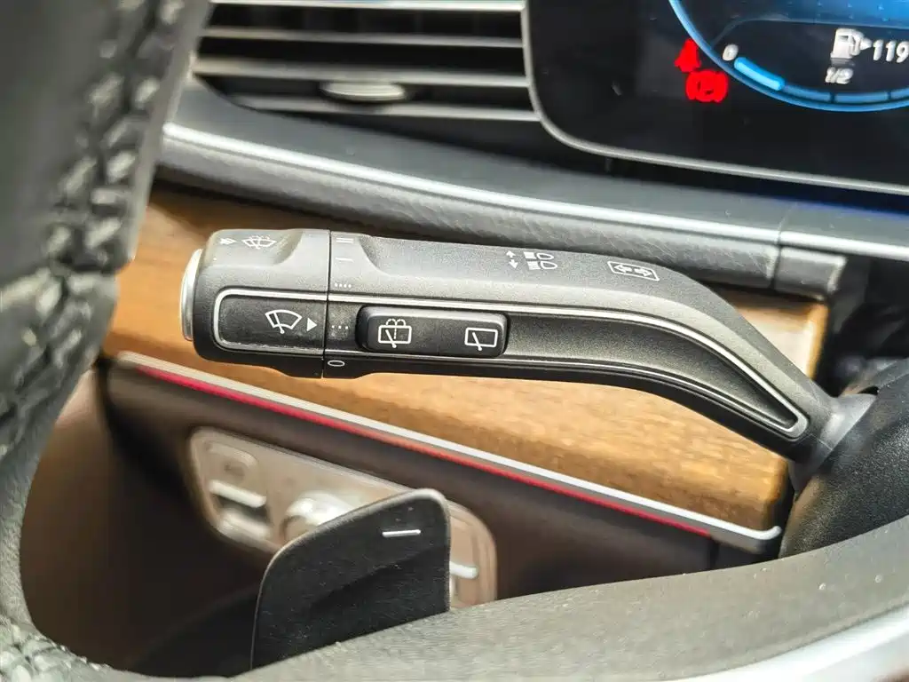 Mercedes-Benz GLE New Energy 2021 GLE 350 e 4MATIC фото 32