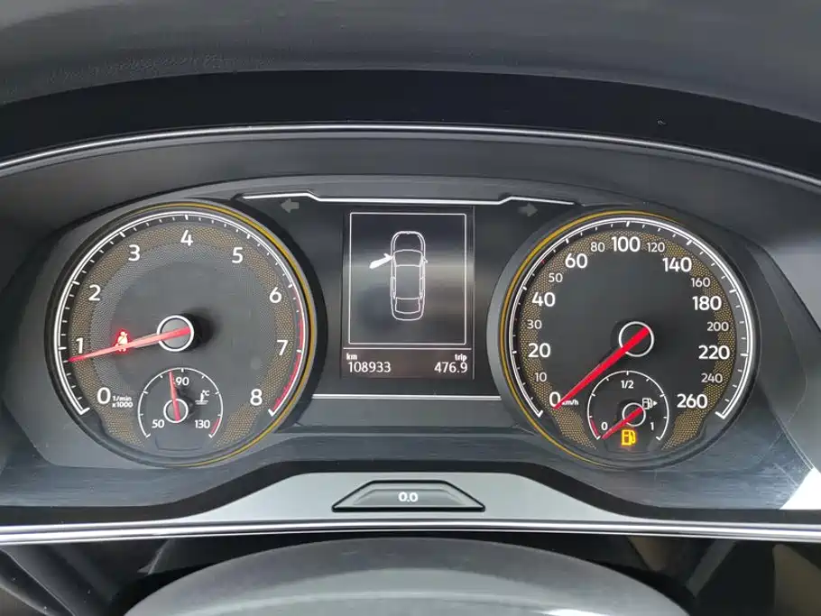 Photo 14 - Volkswagen Passat