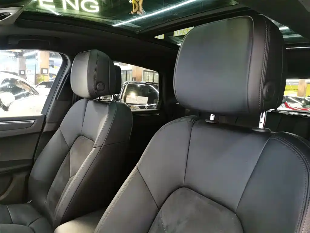 Porsche Macan 2016 Macan 2.0T фото 6